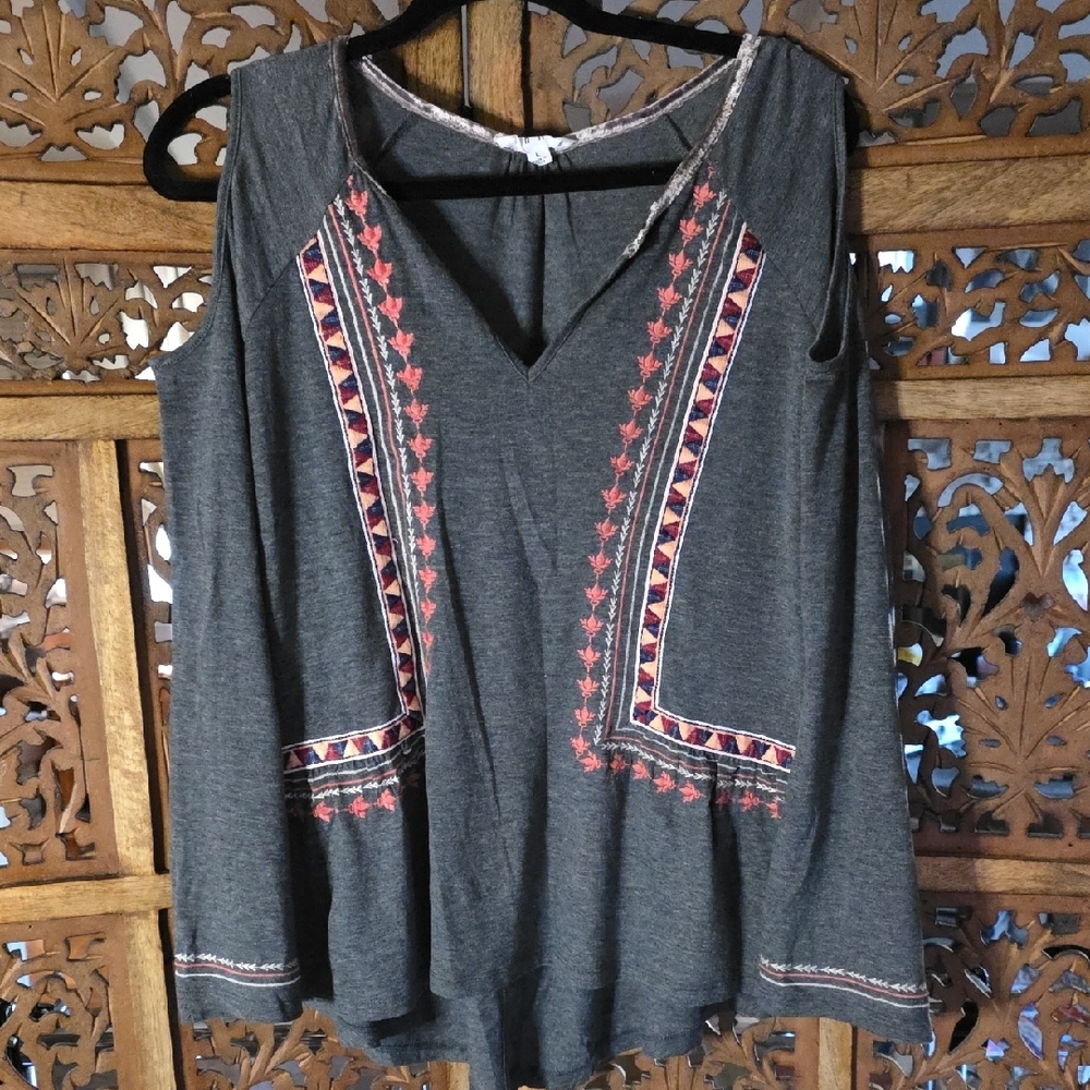 🌟 THML Charcoal Top with Colorful Embroidery